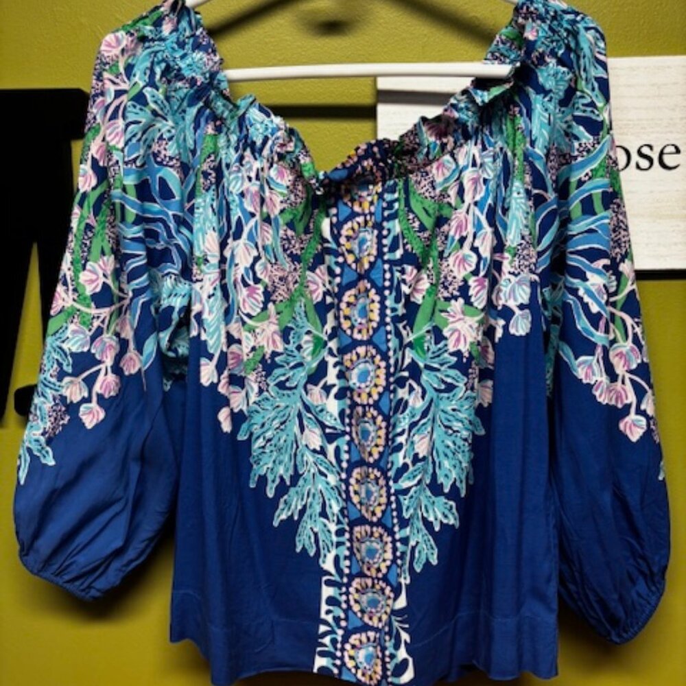Lilly Pulitzer Aimes Long Sleeve Off the Shoulder Top Barton Blue Seacret, size